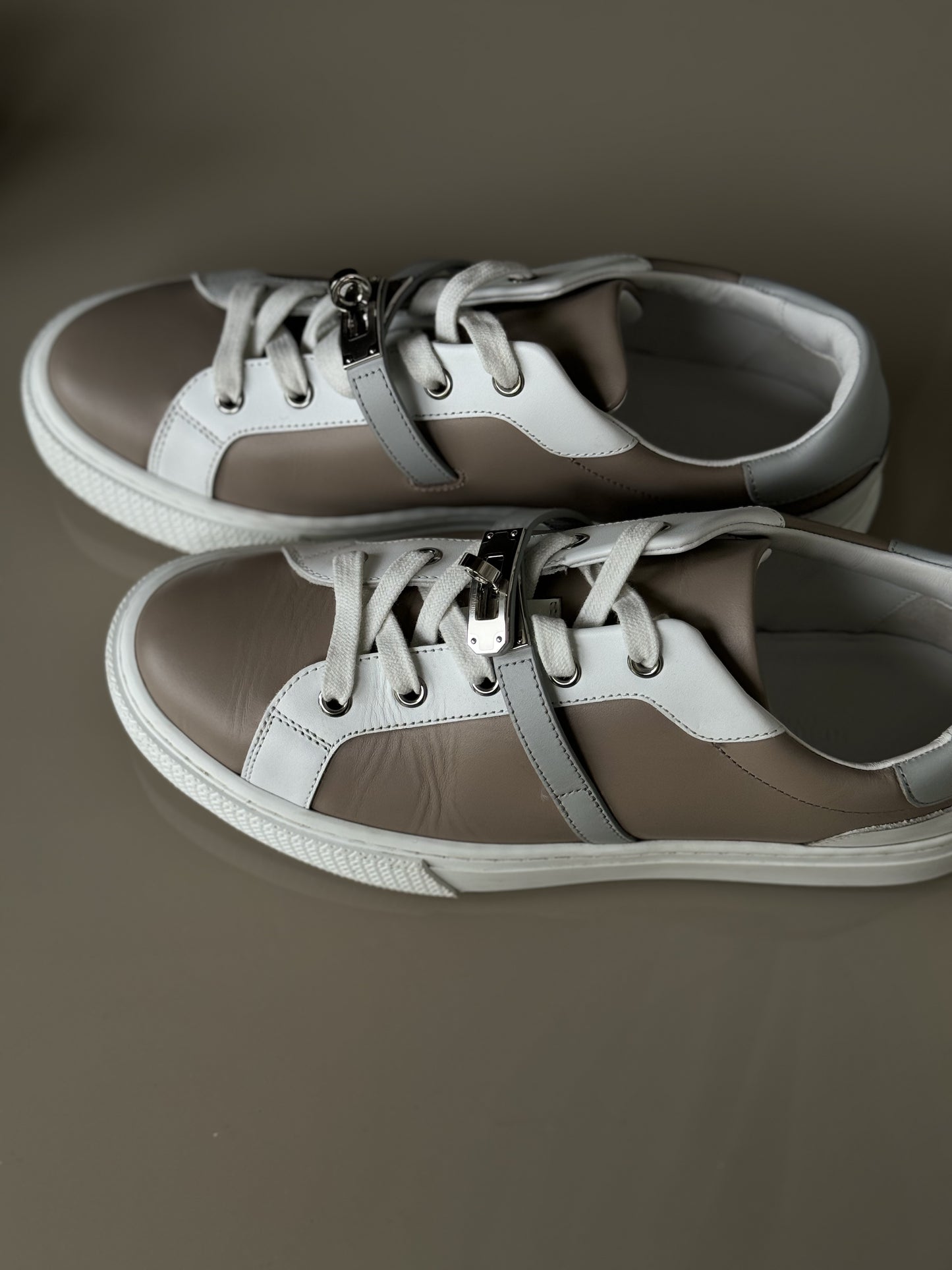 Hermes Day Sneaker Size 39